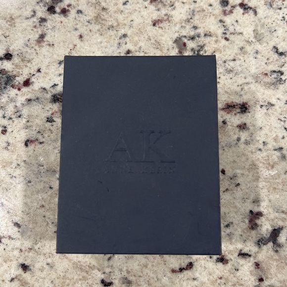 Anne Klein Gold Link Watch - Picture 16 of 16